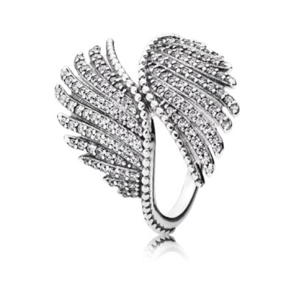 Pandora Majestic Feathers Ring